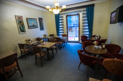 The Void Hotel - image 5