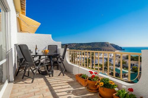  Seaview Apartment R, Pension in Luz