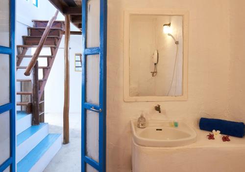 2 bedrooms, 2 beds