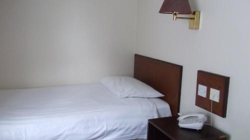 Patten Arms Hotel The 2-star Patten Arms Hotel offers comfort and convenience whether youre on business or holiday in Warrington. The property features a wide range of facilities to make your stay a pleasant experienc