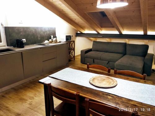  Maison Soleil - Mansarda in Aosta
