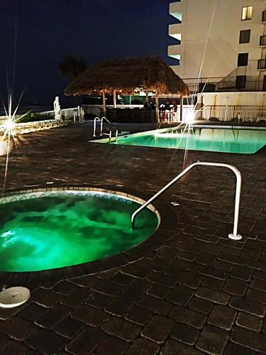 Emerald Shores Hotel - Daytona Beach - 온수 욕조