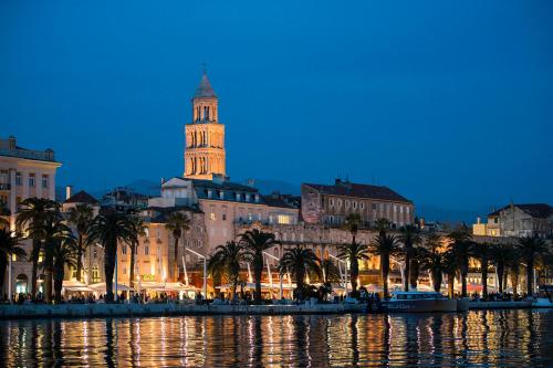 Heritage Hotel Antique Split - image 5