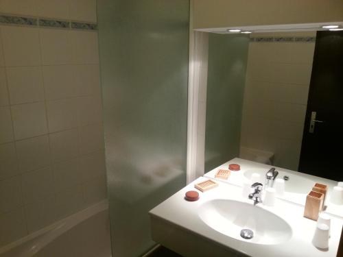 Bathroom, Hotel La Vanoise in Tignes