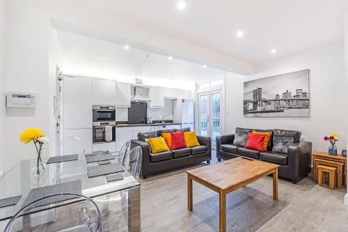 Temple House, Sanderstead, Surrey