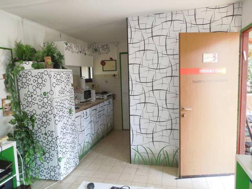 Quiet and beautiful bungalow near to old Jaffa City in 南特拉維夫