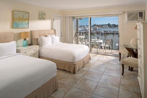 Cove Inn on Naples Bay - 전망