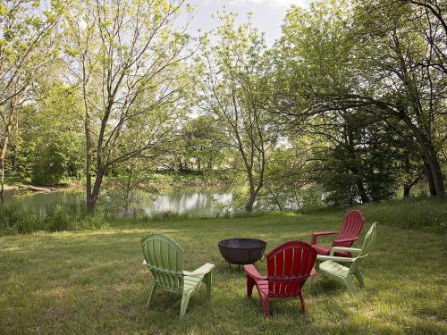 River Bluff Farm Bed and Breakfast Room Type - King Room