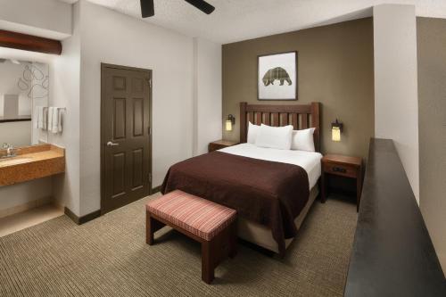 Great Wolf Lodge Pocono Mountains Pa Priceline Com