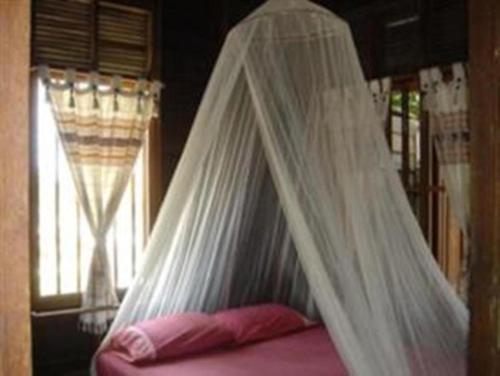 Ayothaya Riverside House
