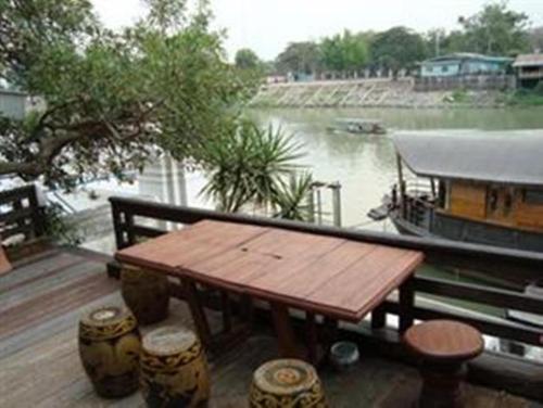 Ayothaya Riverside House