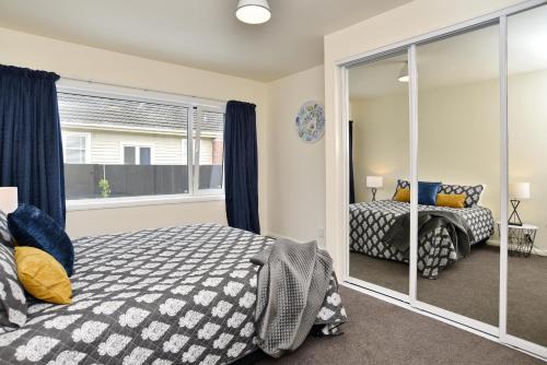 Weston Villa - Christchurch Holiday Homes in Christchurch