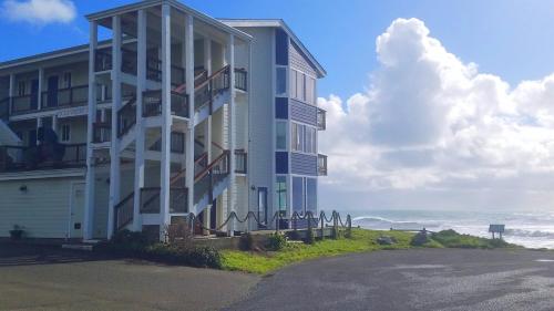 The Oceanfront Inn - 숙소 외관