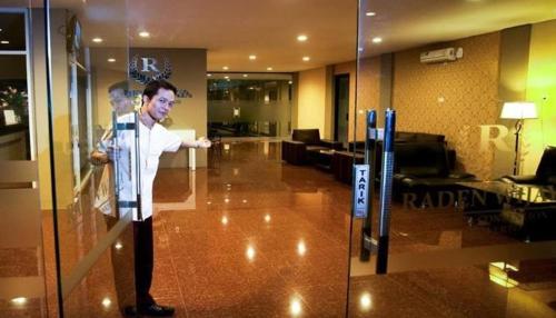 Raden Wijaya Hotel & Convention