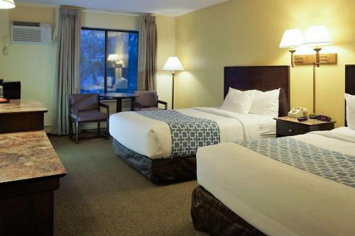 Queen Room with Two Queen Beds
