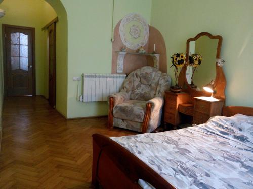 Apartment image 2