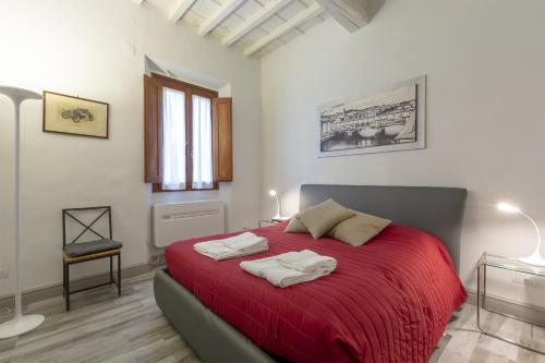 Ponte Vecchio's Nest, Florencia