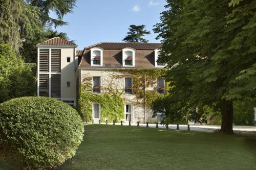 L'Orangerie du Château des Reynats