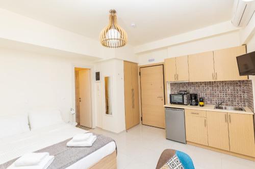 Central Stay Athens - image 6