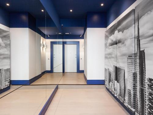 easyhomes-Duomo Suites & Apartments - image 10