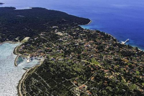  Guest House Tiho in Silba