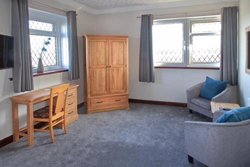 Park Hotel - image 7