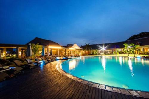 Piscine, The Royal Senchi Hotel and Resort in Akosombo