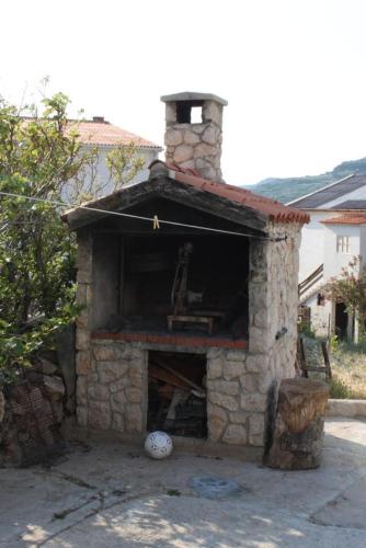 Apartments and rooms with parking space Metajna Pag - 4120 - image 3