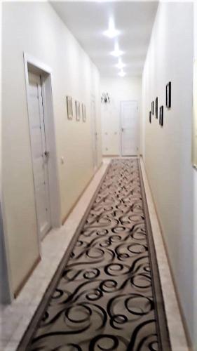 Downtown Apartment On Galiaskara Kamala 18 - image 12