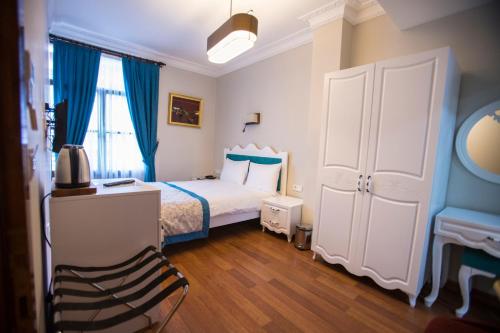 The Void Hotel – Istanbul, TR