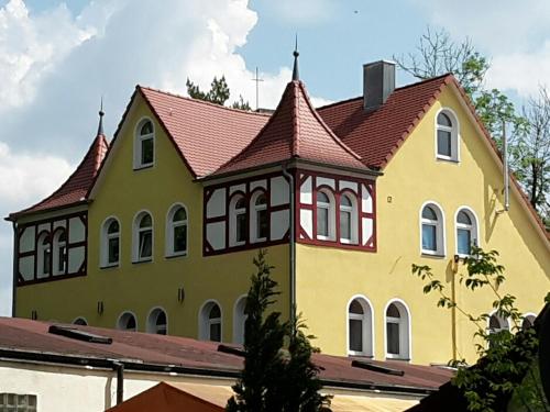 Wunderschöne Wohnungen im Zentrum von Herzogenaurach - Apartment