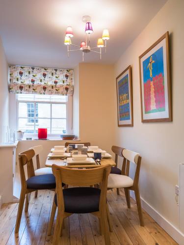 Luxury 3 Bed flat in the centre of Woodstock