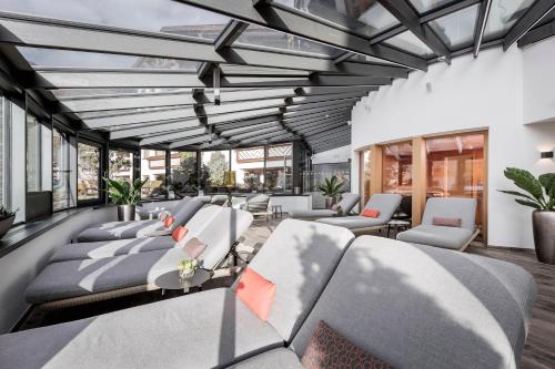 Das Central – Alpine . Luxury . Life - image 4