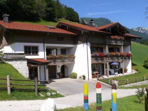 Entrance, Haus Eicher in Schneizlreuth