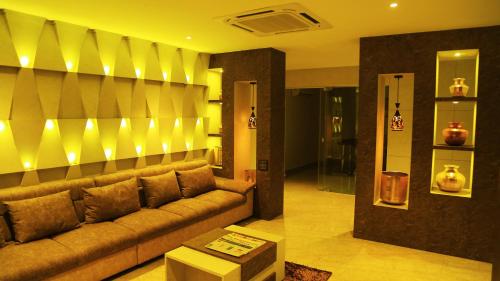 HOTEL KEK GRAND PARK (AIRPORT HOTEL) in Chennai