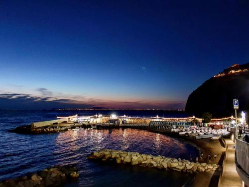 Навколишнє середовище, Hotel Giosue' a mare Sorrento in Мета