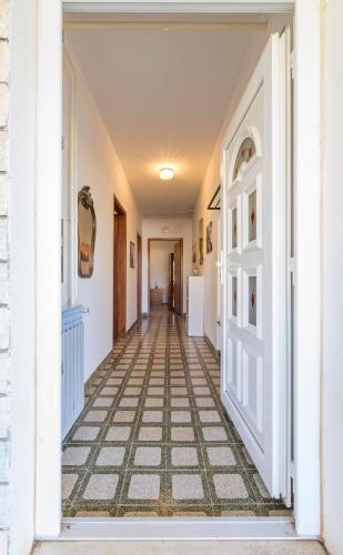 Ieeja, Apartment Villa Olga in Zbandaj