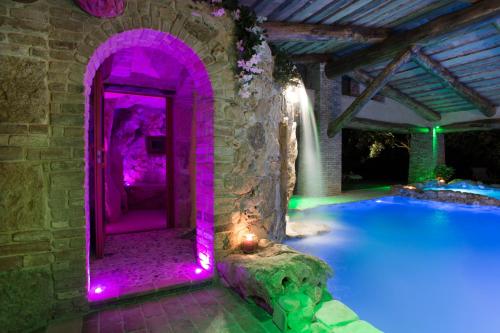 Luxury villa Colle dell'Asinello ,proprietari ,Price villa In esclusiva ed all inclusive area SPA h24 , Pool Heating 31 C , near ORVIETO