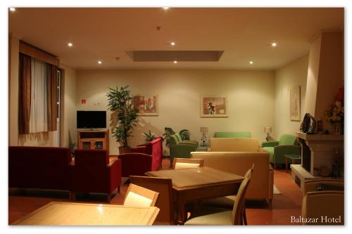 ผับ/เลาจน์, Baltazar Hotel in เกเรซ