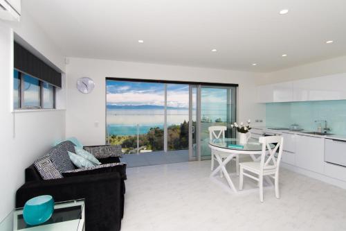 Studio Apartment with Sea View
