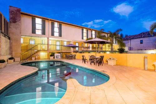 hotel photo