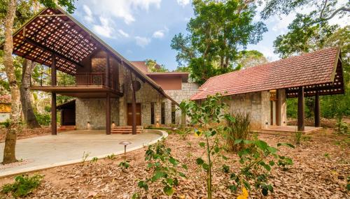 Acacia Villa Two by Vista Rooms