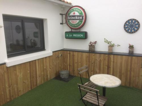 Maison de pecheur dans une rue calme de Saint Gilles Croix de Vie