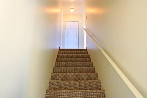 Top Town Condo at Maris Stella detail