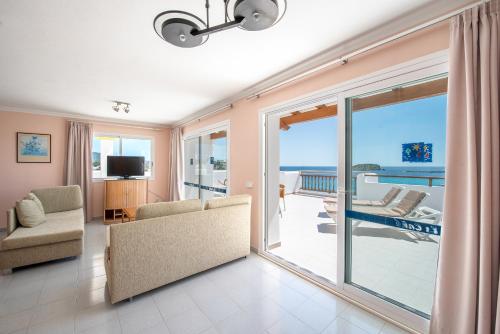 Apartamentos Es Cañe - main image