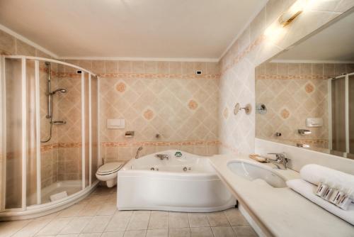 Hotel Chalet Corso - image 12