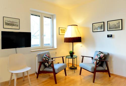 House With Courtyard & Parking Close To Stadtpark, Vídeň (fotografie 7)