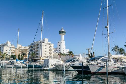 Apart-rent Penthouse Port Grec