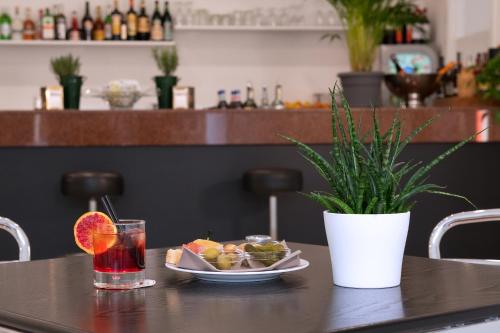 CDH Hotel Modena - image 12