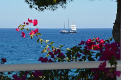 Villa Emilion Beachfront gîte à louer Nisída Tríkkeri